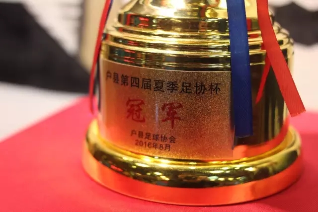洛塞尔索：梅西正在享受足球，每天看到他的表现都让人心潮澎湃